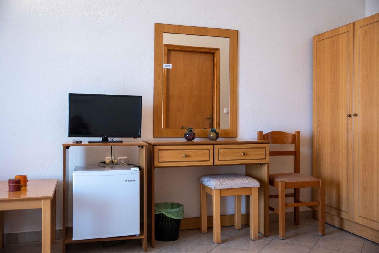 Hotel Kastro Sérvia Buitenkant foto