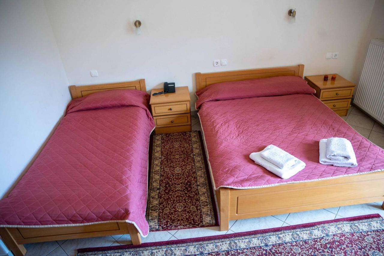 Hotel Kastro Sérvia Buitenkant foto
