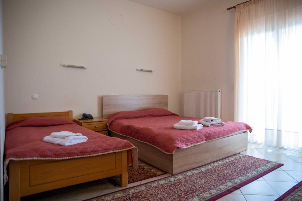 Hotel Kastro Sérvia Buitenkant foto