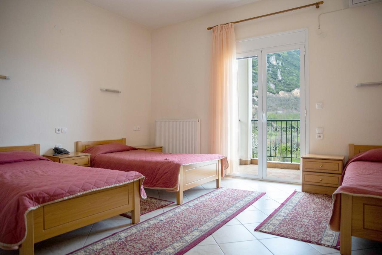 Hotel Kastro Sérvia Buitenkant foto