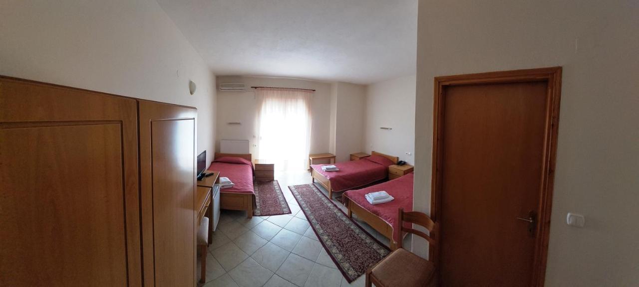 Hotel Kastro Sérvia Buitenkant foto