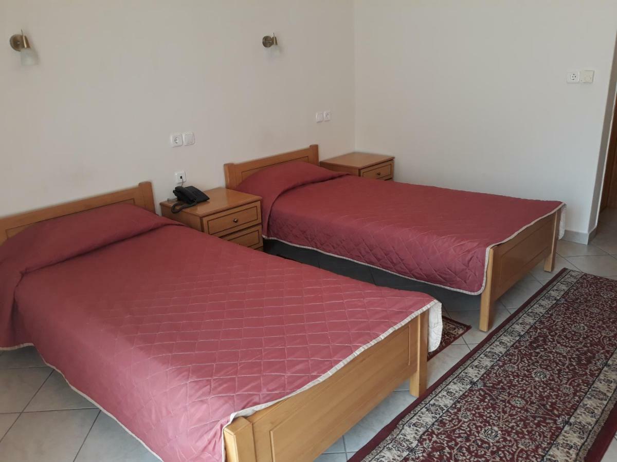 Hotel Kastro Sérvia Buitenkant foto